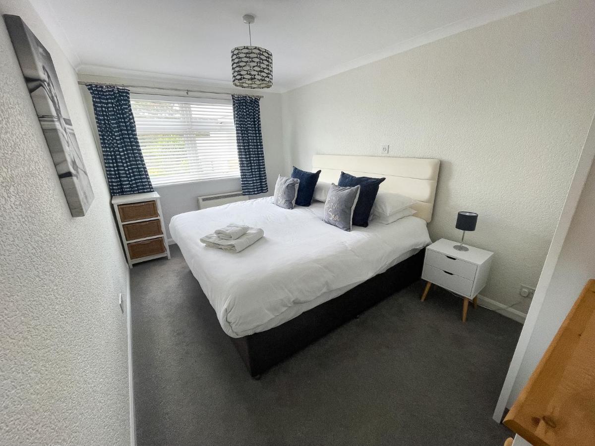 1 Chatsworth Riverscape Apartments - Riverview Apartment In Great Location With Free Parking Overlooking The Gannel Just A Short Walk From Newquays Incredible Beaches And Local Amenities Newquay  Luaran gambar