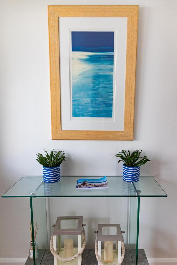 1 Chatsworth Riverscape Apartments - Riverview Apartment In Great Location With Free Parking Overlooking The Gannel Just A Short Walk From Newquays Incredible Beaches And Local Amenities Newquay  Luaran gambar